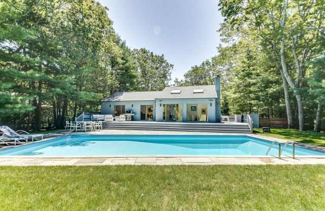 23 Wooded Oak Lane Gallery 4