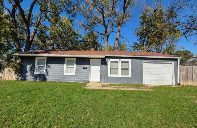3 bed 1 bath home for rent! Gallery 1