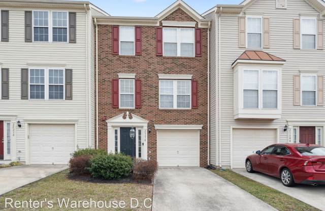25278 Curiosity Square - 25278 Curiosity Square, Stone Ridge, VA 20105