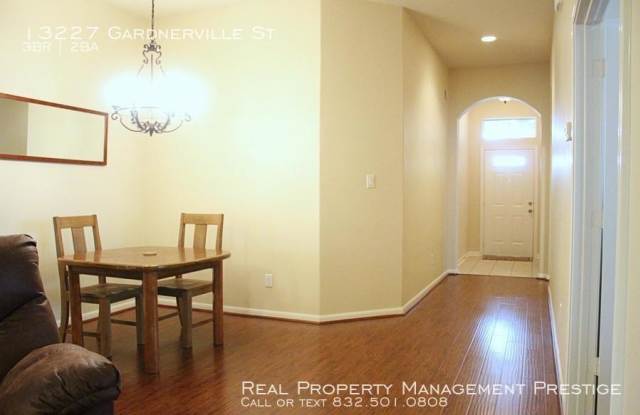 13227 Gardnerville St Gallery 3