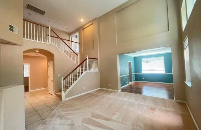 $1000 Off First Month Rent if Approved and Moved In By 10/1/26 Gallery 3