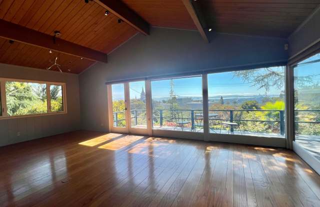 Mid-Century homes Rarely Available with Expansive Bay Views photos photos