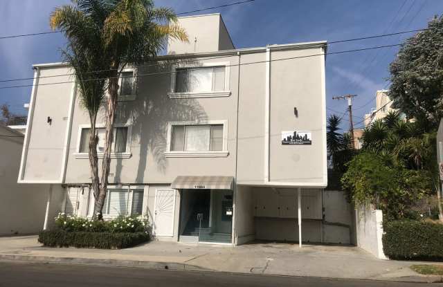 11865 Rochester Ave. photos photos