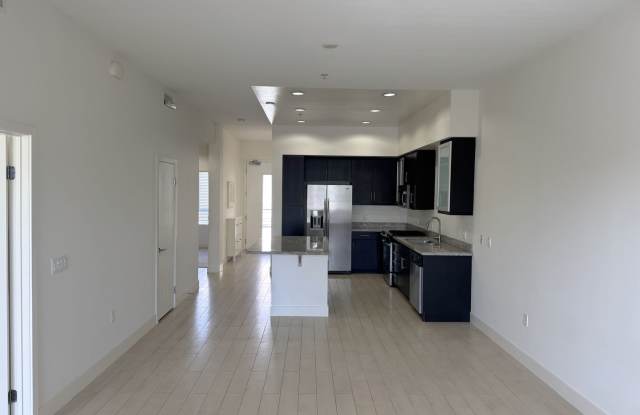 Beautiful 2+2, Bonus Room balcony in PLAYA VISTA, every amenity, top floor photos photos Beautiful 2+2, Bonus Room balcony in PLAYA VISTA, every amenity, top floor photos photos