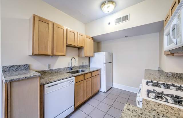 4616 Lindell Blvd. (Carleton Apt) photos photos