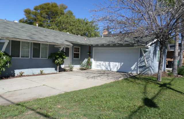 Classic & clean 3 bedroom 1.5 bath 1 story home photos photos