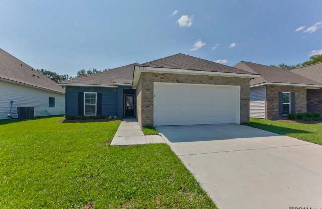 8000 Hendrick Dr Gallery 1