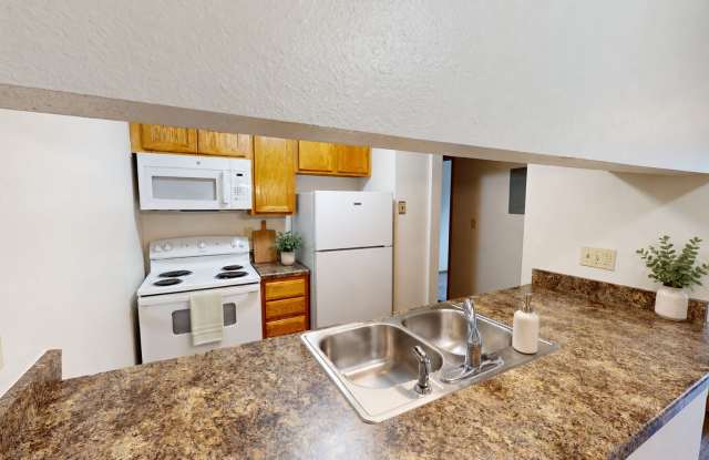 4915 Todd Gallery 4