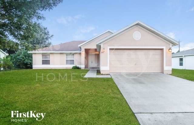 2655 San Filippo Drive Southeast photos photos