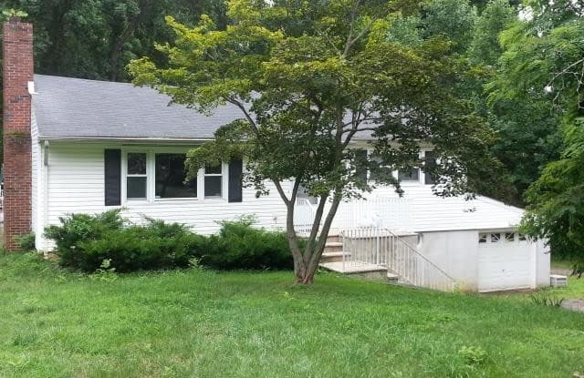 126 Beacon Hill Road - 126 Beacon Hill Road, Morganville, NJ 07751