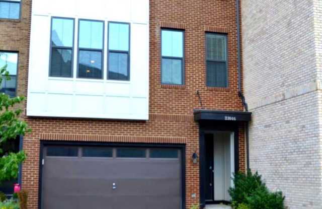 23046 SULLIVANS COVE Gallery 2