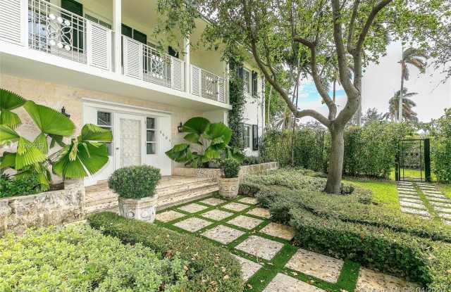 6605 Pinetree Ln Gallery 2