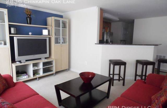 2836 Chinkapin Oak Lane Gallery 2