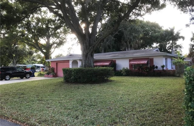 603 9TH STREET NW - 603 9th Street Northwest, Largo, FL 33770