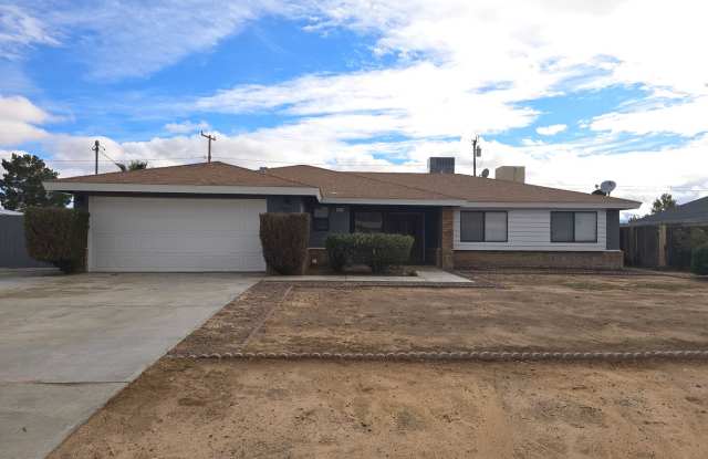 Beautiful 3-Bedroom Home with RV Parking Spacious Backyard – Move-In Ready! photos photos Beautiful 3-Bedroom Home with RV Parking Spacious Backyard – Move-In Ready! photos photos