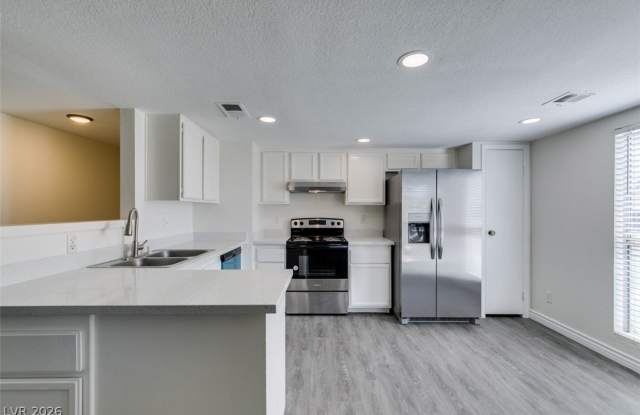 3790 Shirebrook Drive photos photos