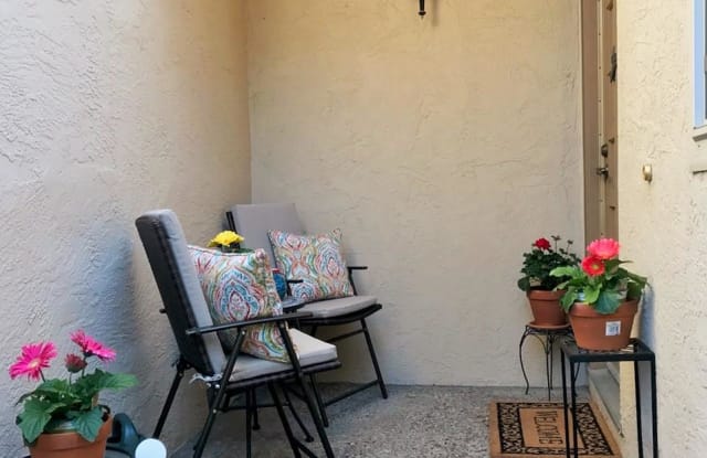 16 Fairway Place - 16 Fairway Place, Pleasant Hill, CA 94523