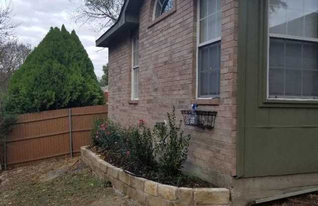 1005 Mill Spring Dr Gallery 3