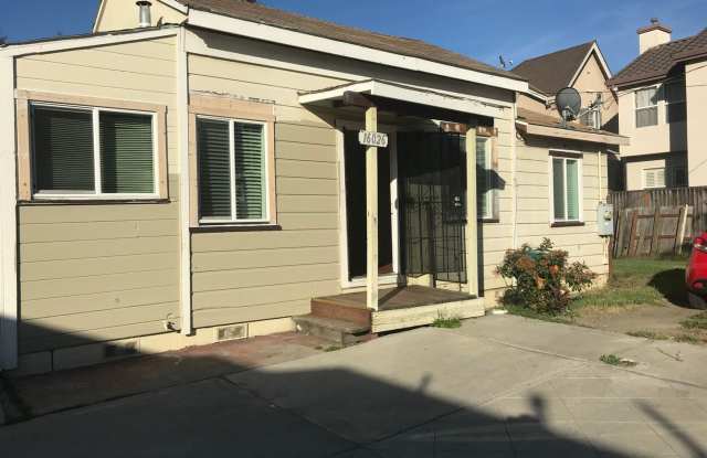 Cute  Cozy 1 Bedroom/ 1 Bath Duplex in San Leandro photos photos