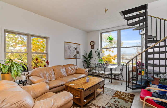 216 Lake Street #305 - 216 Lake Street, Burlington, VT 05401