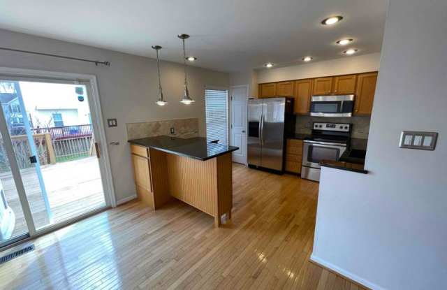 115 Lauren Place Gallery 2