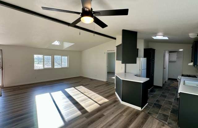 Country House Coming Soon! photos photos Country House Coming Soon! photos photos