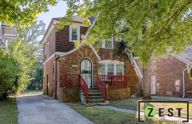 WELCOME TO YOUR FAVORITE 3Bedroom Home! photos photos