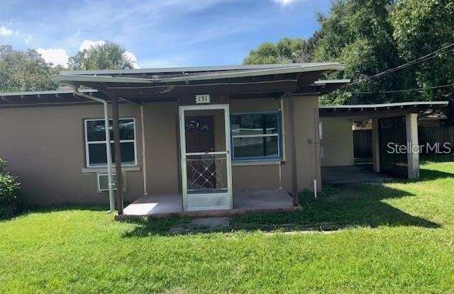 131 BUCKINGHAM AVENUE W - 131 Buckingham Avenue West, Oldsmar, FL 34677