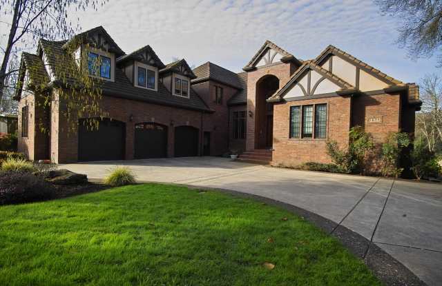 1645 Se Oak Shore Ln Gallery 3