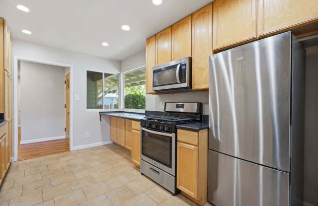 Beautiful Spacious 3-bedroom 1.5-Bath Home in Concord! photos photos Beautiful Spacious 3-bedroom 1.5-Bath Home in Concord! photos photos