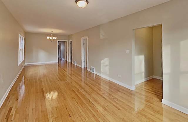 1641 Ridgeland Avenue - 1641 Ridgeland Avenue, Berwyn, IL 60402 1641 Ridgeland Avenue - 1641 Ridgeland Avenue, Berwyn, IL 60402