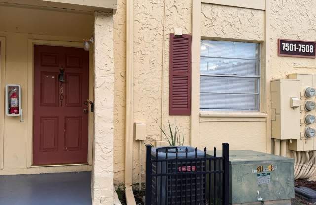 7501 GALLINETA Court Gallery 2