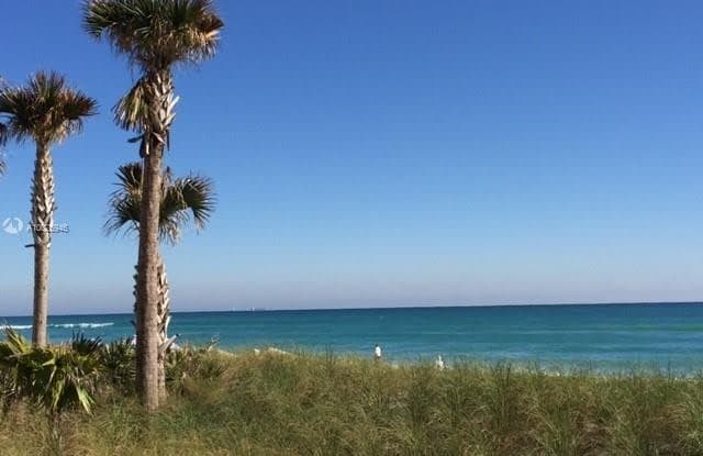 2602 E HALLANDALE BEACH BLVD photos photos