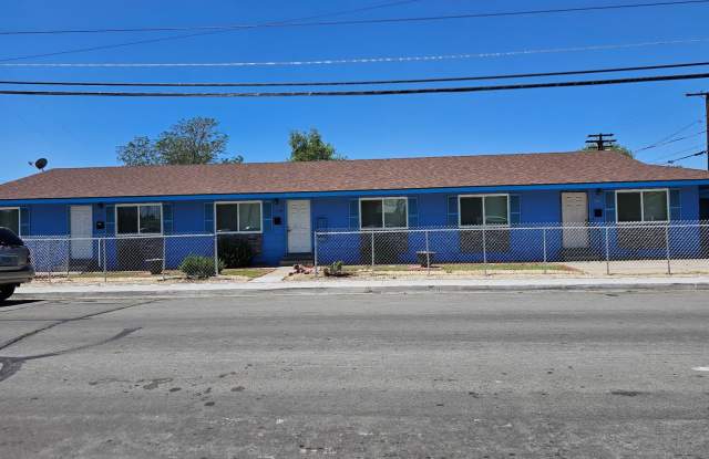 2 Bed 1 Bath Apartment in Historic Sparks Gallery 1