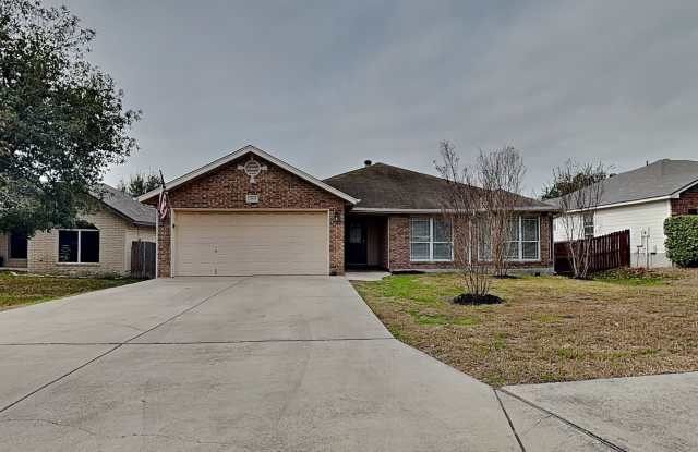 2164 Bentwood photos photos