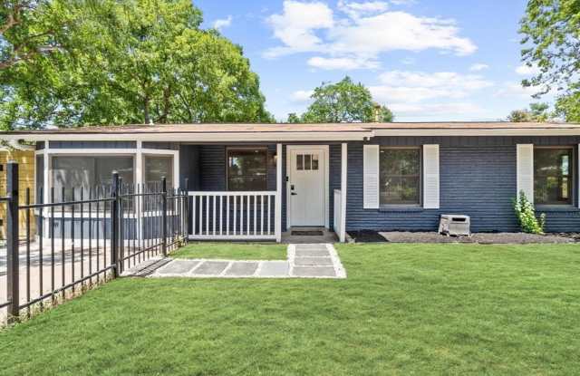 106 E Lola Drive photos photos