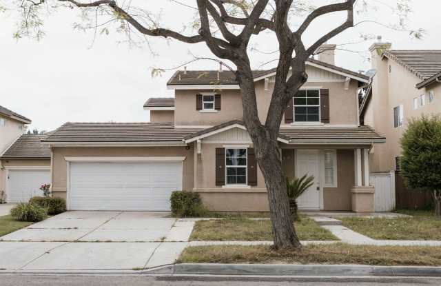 Beautifully Updated Two-Story Home in Prime Oxnard, CA Gallery 4