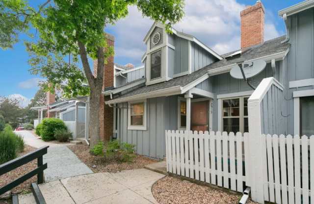 2515 Hatch Circle photos photos