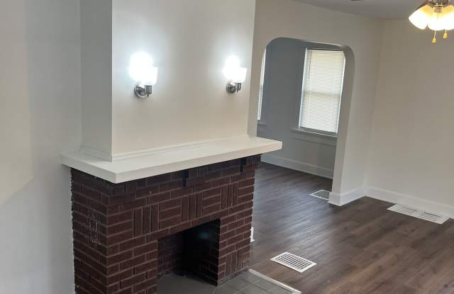 1925 Brookline Avenue photos photos