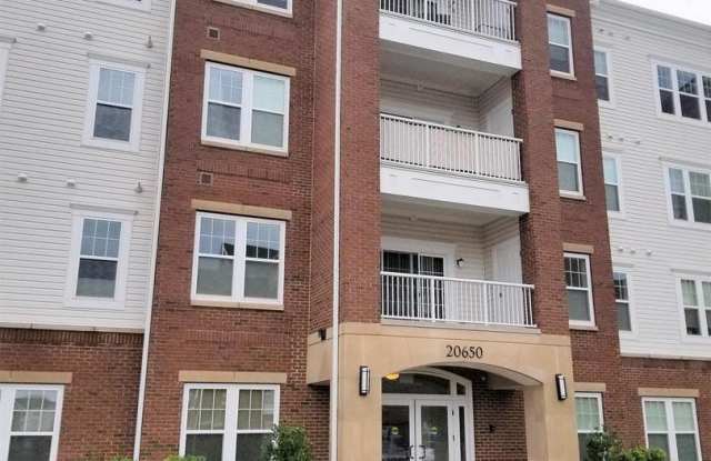 20650 HOPE SPRING TER #206 - 20650 Hope Spring Terrace, Ashburn, VA 20147