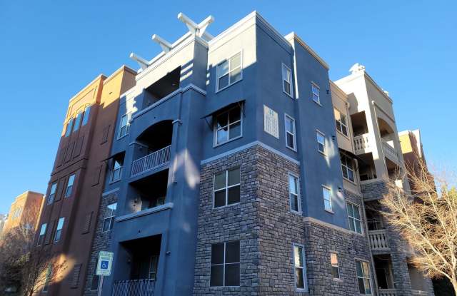 Gorgeous 2 Bedroom 2 Bath Manhattan Condo is just the place for you! photos photos Gorgeous 2 Bedroom 2 Bath Manhattan Condo is just the place for you! photos photos