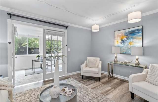 80 Montre Square NW photos photos
