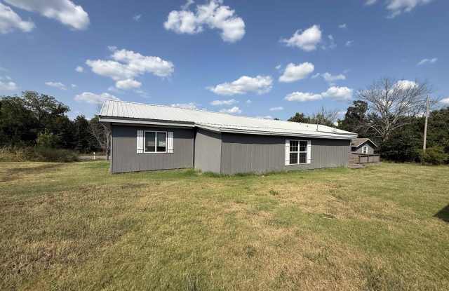 313 Fairway Drive Gallery 3