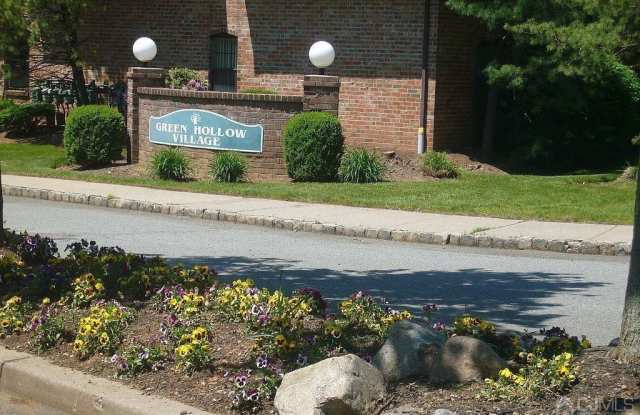 307 Green Hallow Drive Gallery 2