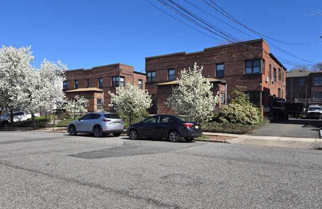 65 HENRY AVE photos photos