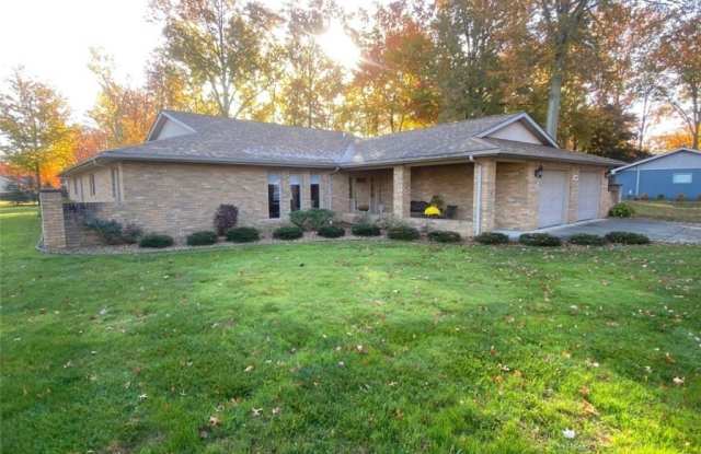 669 Cedar Drive photos photos