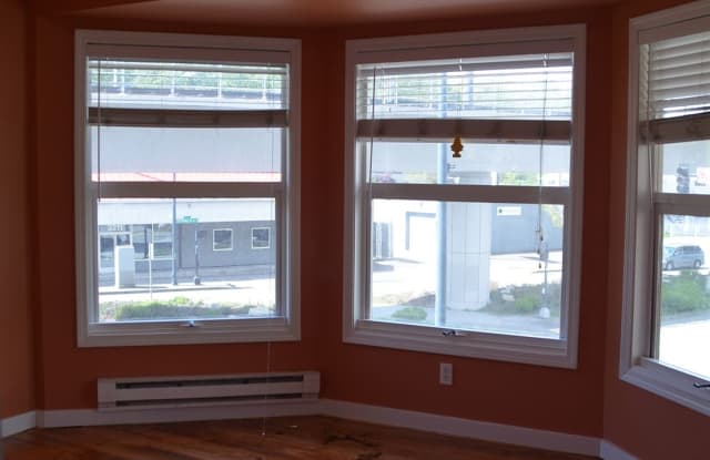 2801 S Hanford St 3 - 2801 S Hanford St, Seattle, WA 98144