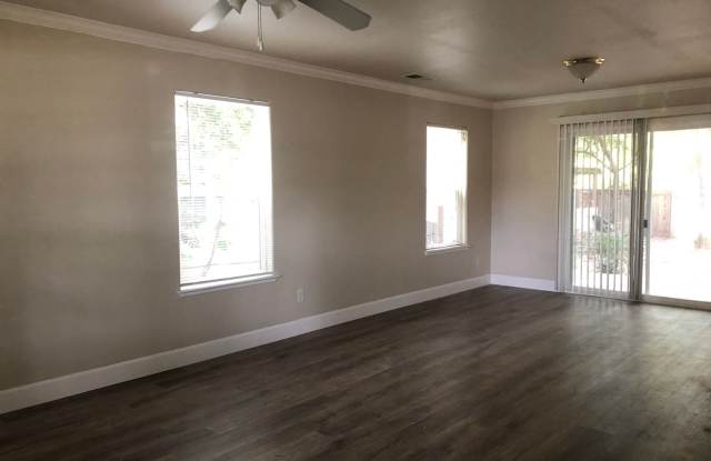 **Reserve for SUMMER 2027** Beautiful Home Close to Downtown Chico Gallery 4