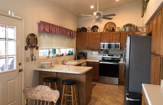 Welcome to this charming 2-bedroom, 2-bathroom home located in the desirable Leisure World a 45+ Active Adult Resort Community.  Available May through October 2026, then April 2027! Gallery 4