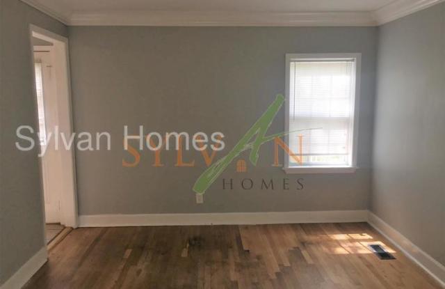 2138 Pinehurst Drive Gallery 3